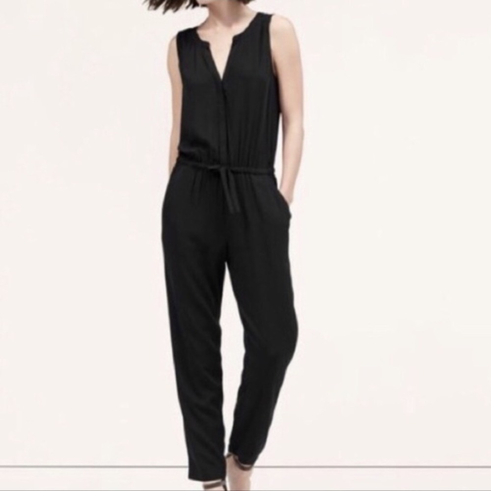 New LOFT Womens Size Large Sleeveless Jumpsuit Black Straight Leg Casual Pockets